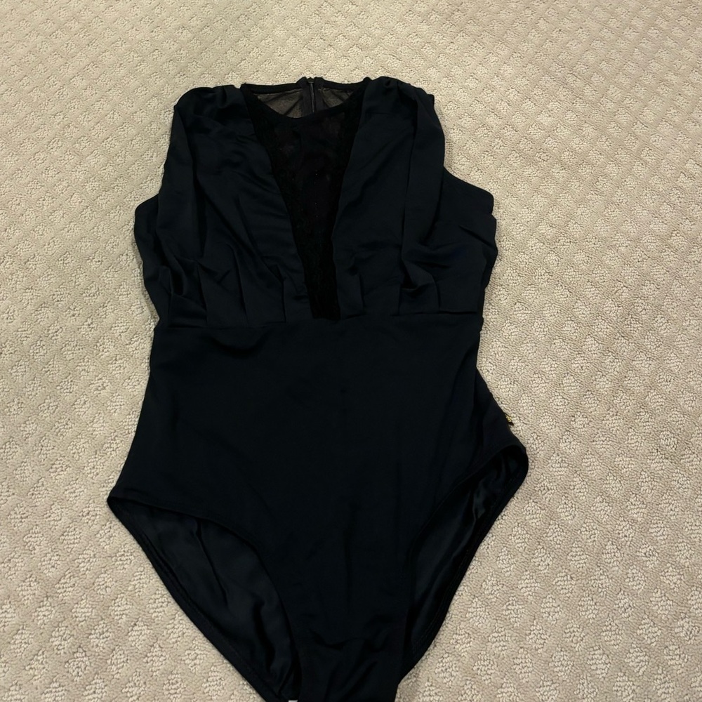 DANCE BUNDLE!! Mostly size adult medium- couple larges - Picture 4 of 12